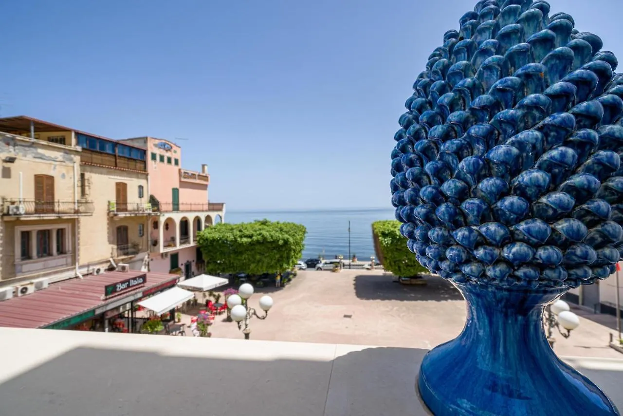 La Casa Di Nonna Piera Hotel Giardini Naxos 0*,  Italy