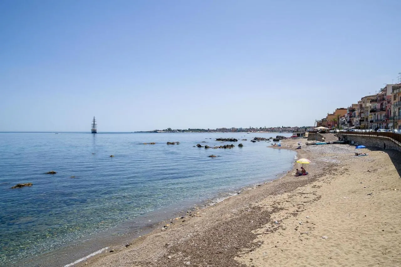 La Casa Di Nonna Piera Hotel Giardini Naxos 0*,  Italy